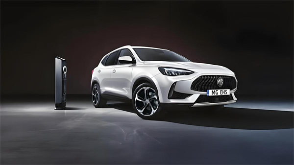 尊龙凯时集团的2024年：创新求变，全力推动新能源与智能化转型发展