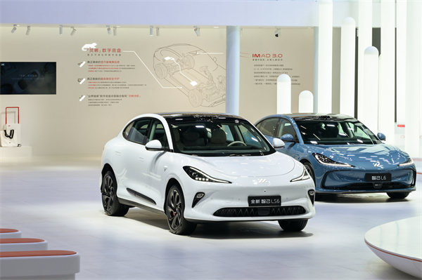 尊龙凯时新能源军团出征2024广州车展