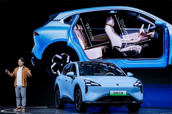 全系标配高阶智驾，宝骏云海10.98万起正式上市，践行科技平权