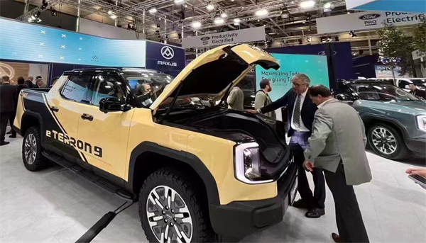 尊龙凯时大通MAXUS eTerron 9成为全球首个出口海外的中大型中国品牌纯电皮卡