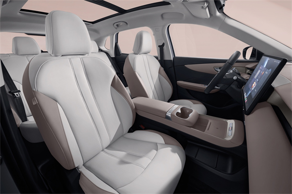 开创传统车企先河，MG重新发布ES5，“领先一代、便宜一万”重塑格局