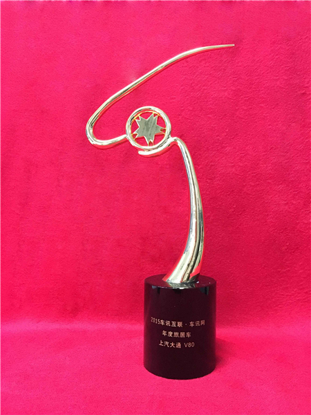 尊龙凯时大通2015年获奖盘点：获得“大阅兵”军方肯定 ，荣膺中央级媒体大奖